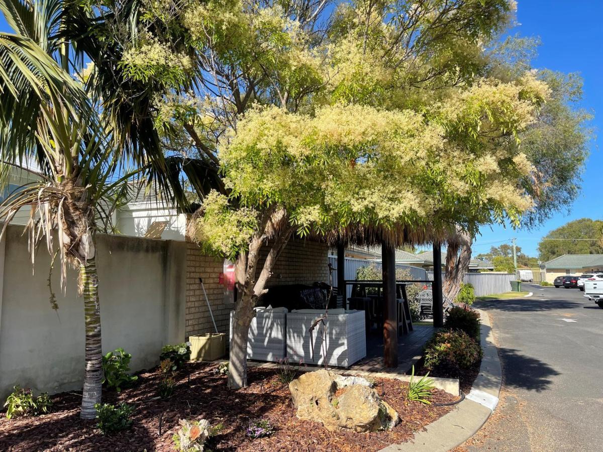 Gale Street Motel & Villas Busselton Exteriér fotografie